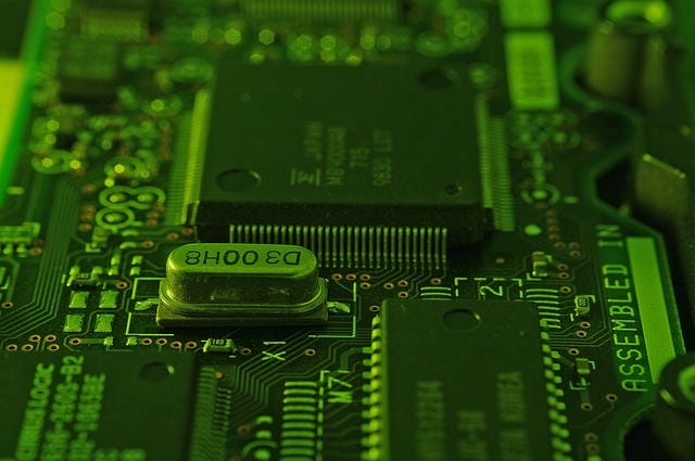 連鎖災害時代を生き抜くために重要インフラが社会と経済を支える基盤となる理由